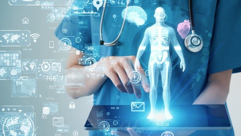 7 Ways Doctors and Nurses Are Using AI