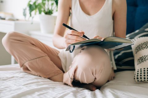 Empowering Wellness: Pain Journaling for Managing Lower Left Back Pain in Women