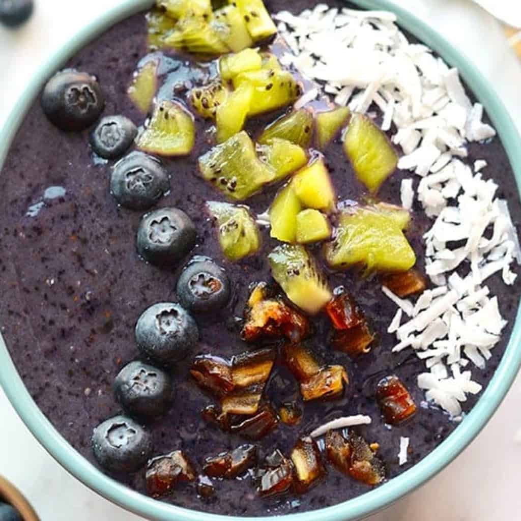 Blueberry Smoothie Bowl Recipe