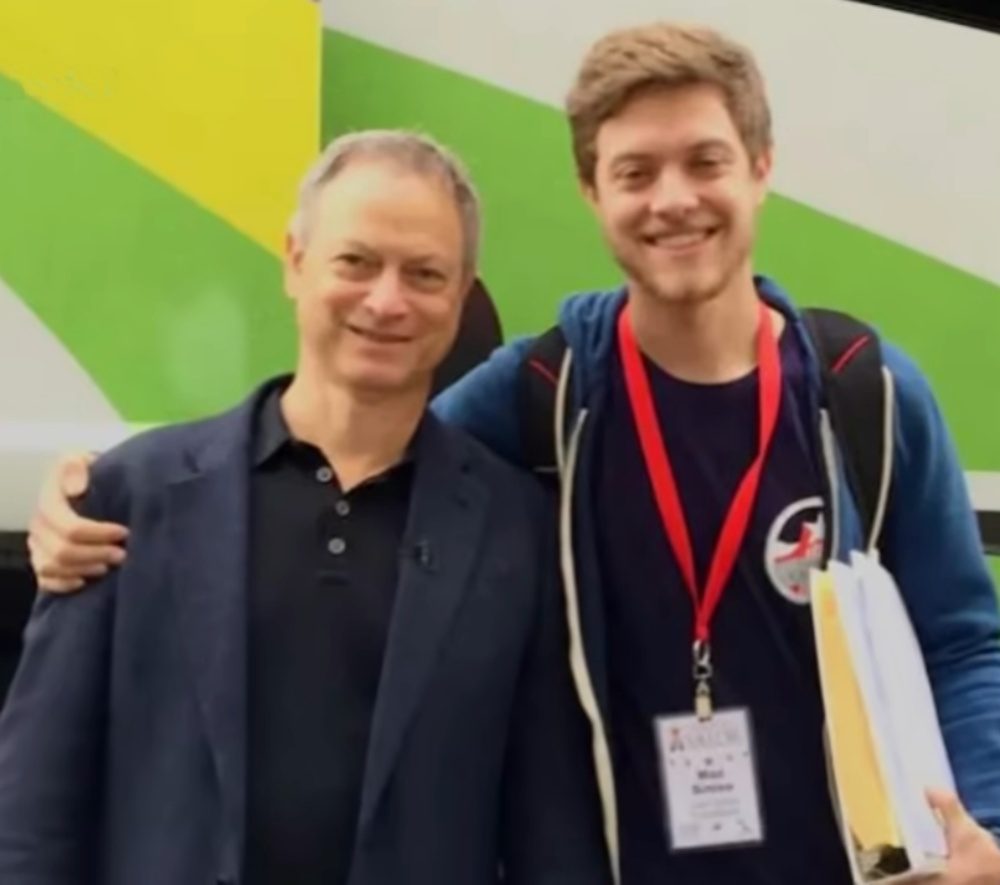 Son of “Forrest Gump” Actor Gary Sinise Dies of Rare Bone Cancer at 33