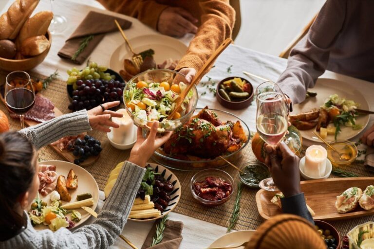 How to Build a Healthy Mother’s Day Brunch Menu