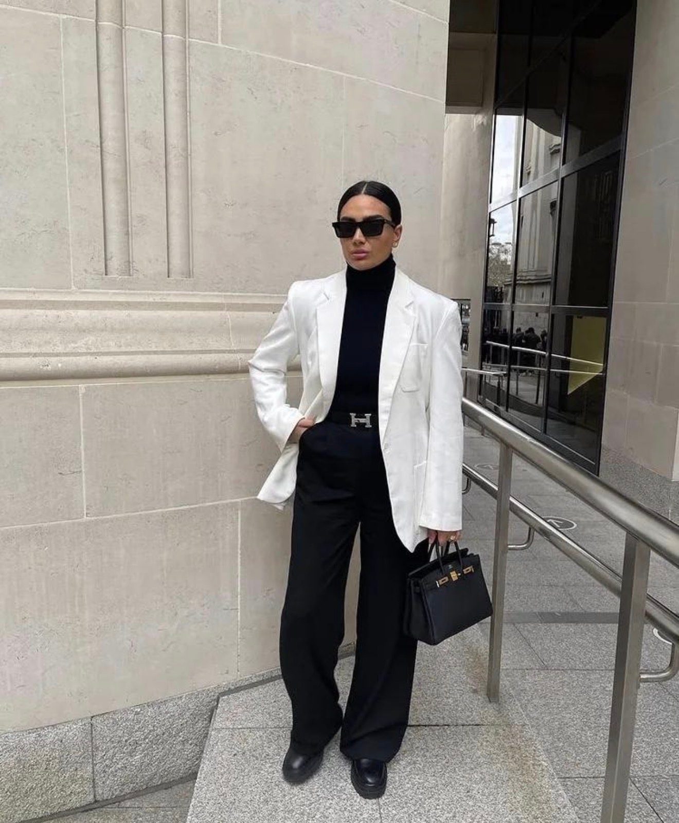 Mother’s Day Fashion: What to Wear to Look and Feel Your Best at Any Age