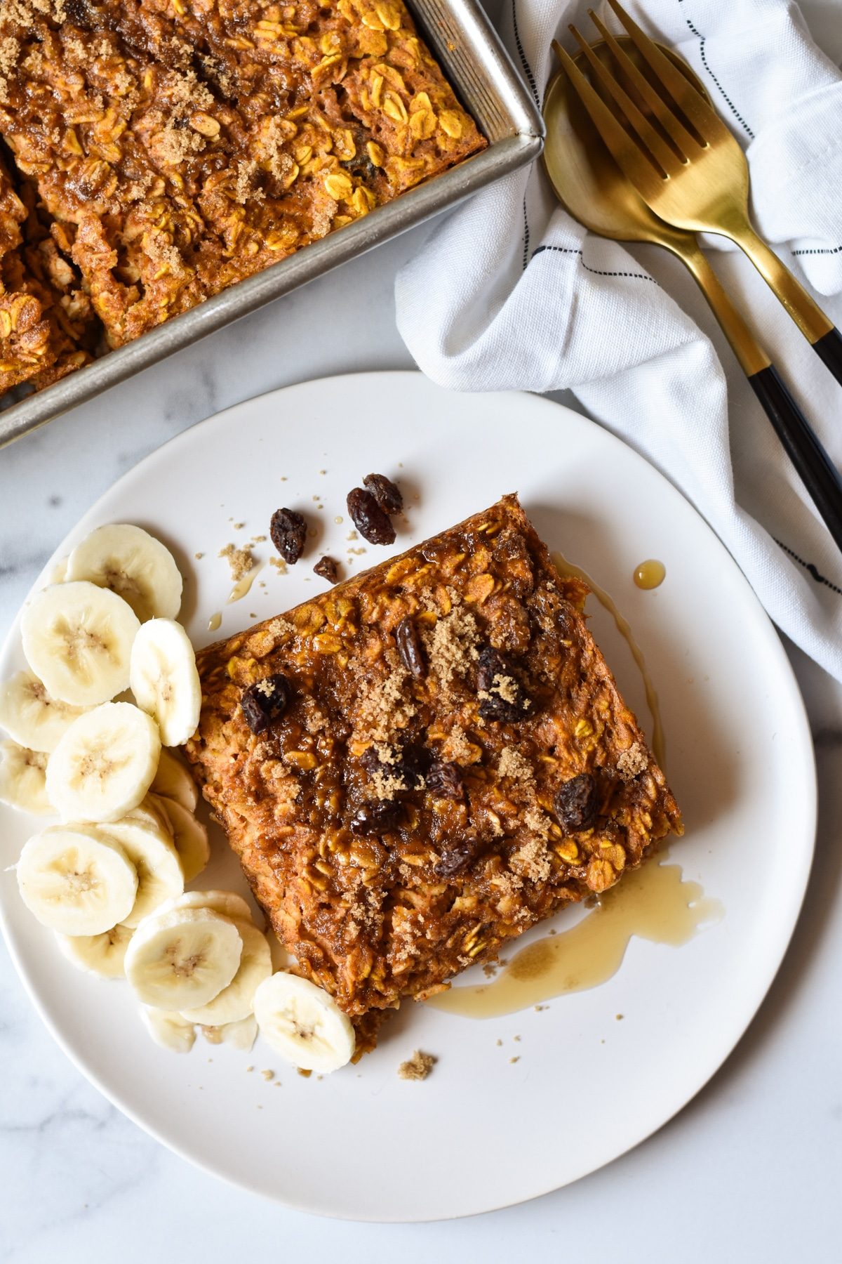 Pumpkin Baked Oatmeal (Easy, Healthy Breakfast)